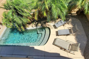 Gated Ocotillo house, pool heater, BBQ, golf views